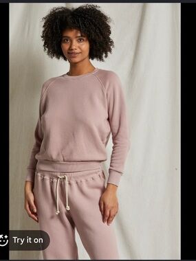 Perfectwhitetee Mauve Purple Crewneck Sweatshirt Size Small
